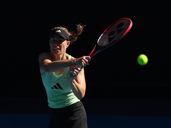 Angelique Kerber trains for AO 2024